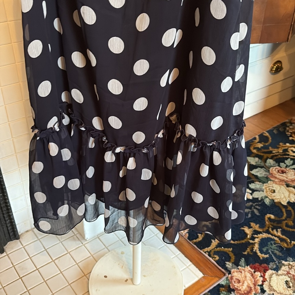 Tommy Hilfiger dress . Worn twice.‎ Super pretty - Picture 5 of 8